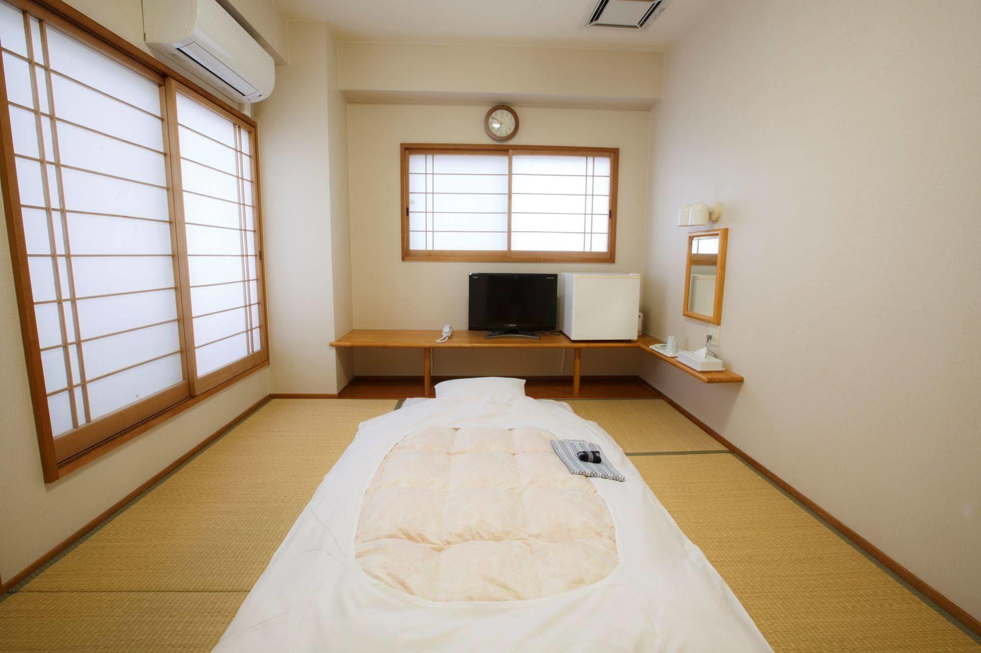 Business Inn Umesaki - Vacation Stay 63382V Nagasu Exterior photo